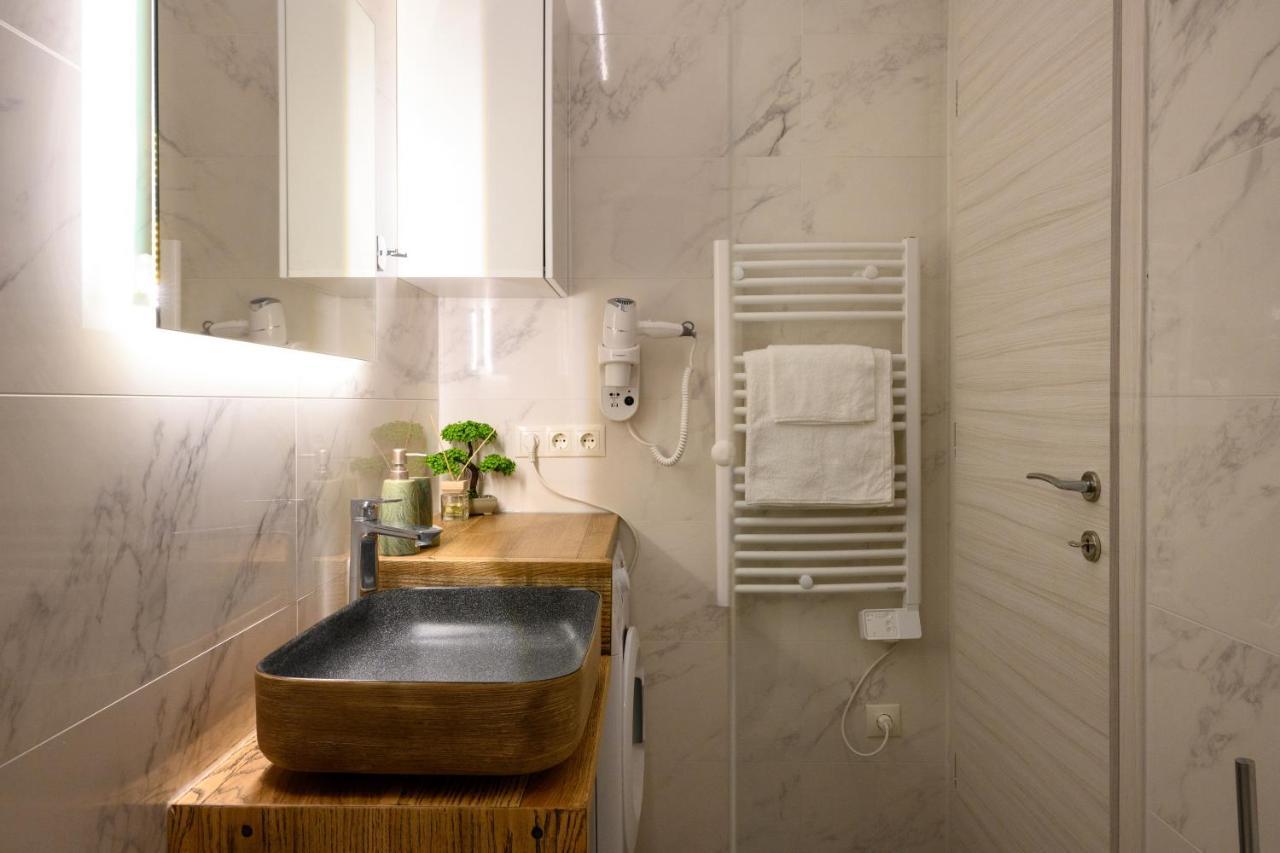 Kukos Apartment Corfu กาโนนี ภายนอก รูปภาพ
